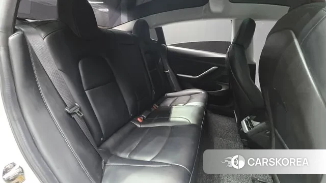 Tesla Model 3 2020 Белый из Кореи, фото 3