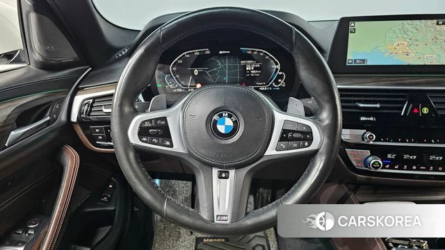 BMW 5 Series (G30) 2020 Белый из Кореи, фото 3