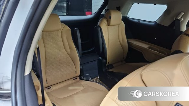 Kia Carnival 4th generation 2023 Белый из Кореи, фото 3