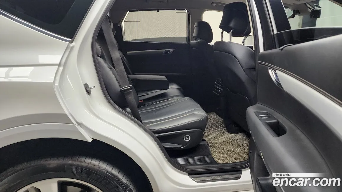 Genesis GV80 id 2142482 из Кореи 3