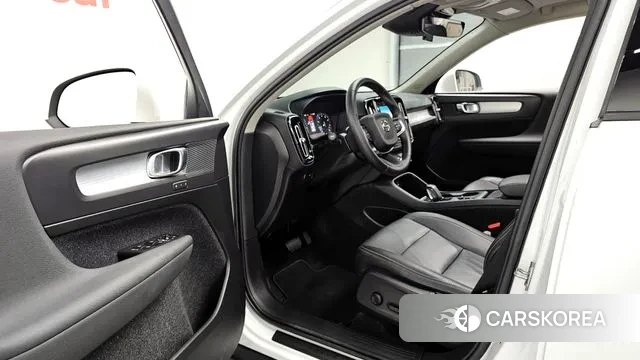 Volvo XC40 2018 Белый из Кореи, фото 3