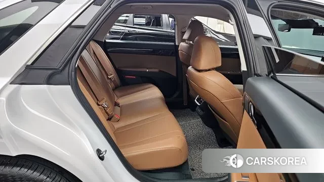 Hyundai Grandeur (GN7) 2025 Белый из Кореи, фото 3