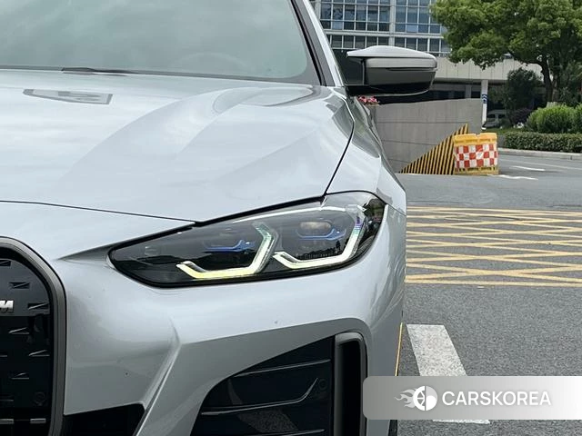 BMW i4 2025 Другой из Китая, фото 3