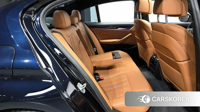 BMW 5 Series (G30) 2021 Черный из Кореи, фото 3