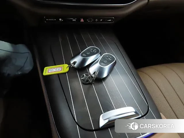 Mercedes-Benz E-Class W214 2025 Черный из Кореи, фото 3