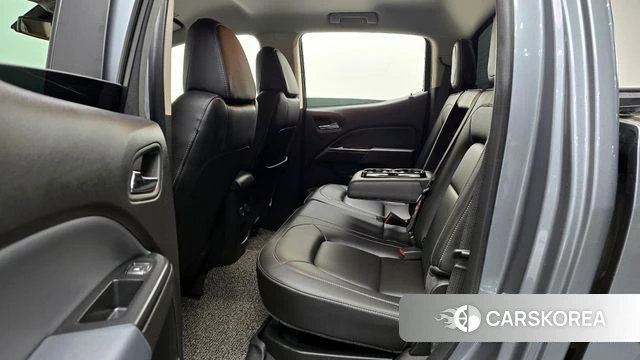 Chevrolet (GM Daewoo) Real New Colorado 2021 Серебристо-серый из Кореи, фото 3