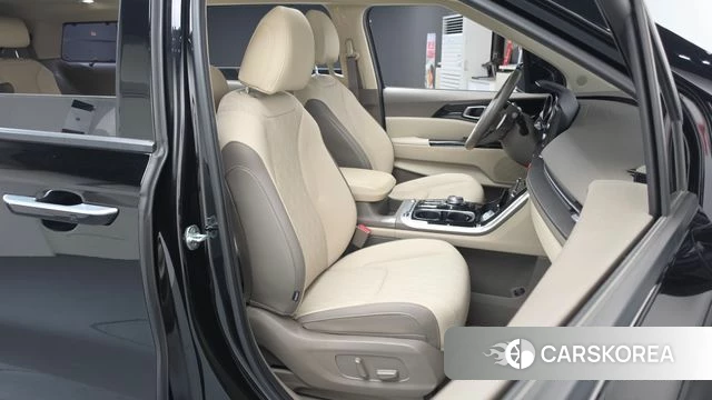 Kia Carnival 4th generation 2022 Черный из Кореи, фото 3