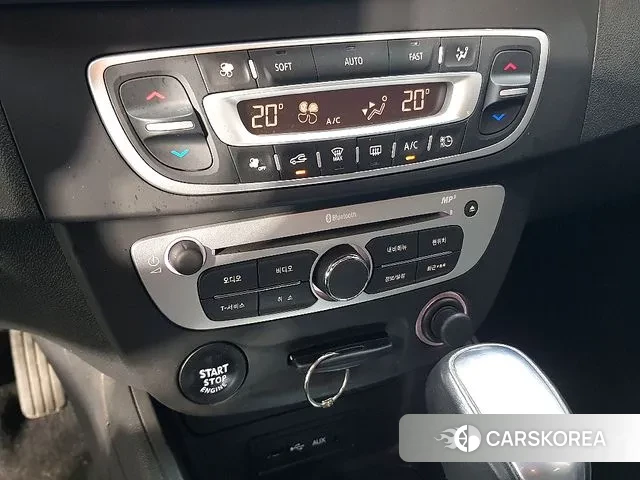 Renault Korea (Samsung) SM3 Z.E. 2018 Серебряный из Кореи, фото 3