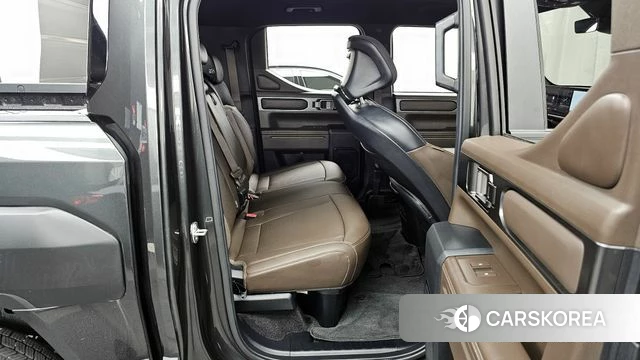 Kia Tasman 2025 Темно-зеленый из Кореи, фото 3
