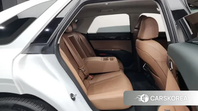 Hyundai Grandeur (GN7) 2023 Белый из Кореи, фото 3