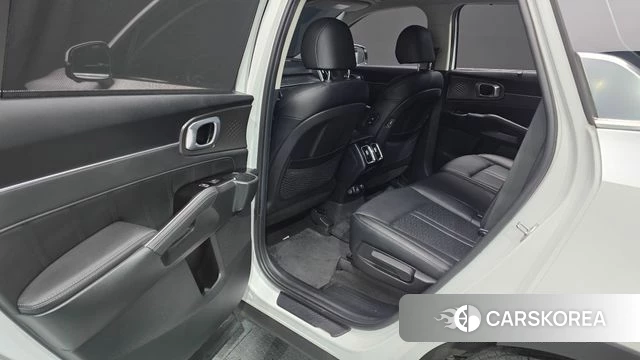 Kia Sorento 4th Generation 2023 Белый из Кореи, фото 3