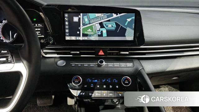 Hyundai Avante Hybrid (CN7) 2021 Белый из Кореи, фото 3