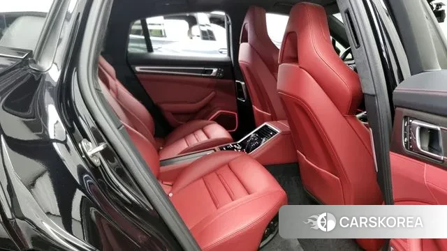 Porsche Panamera (971) 2023 Черный из Кореи, фото 3