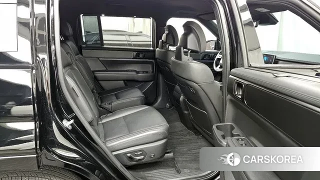 Hyundai Santa Fe (MX5) 2023 Черный из Кореи, фото 3