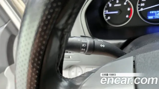 Hyundai The New Grand Starex 2019 Белый из Кореи, фото 3