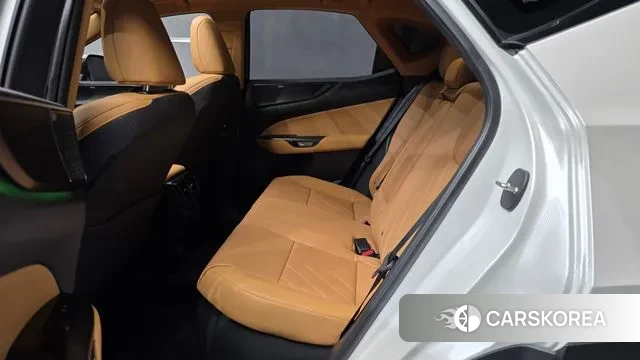 Lexus NX350h Second generation 2024 Белый из Кореи, фото 3