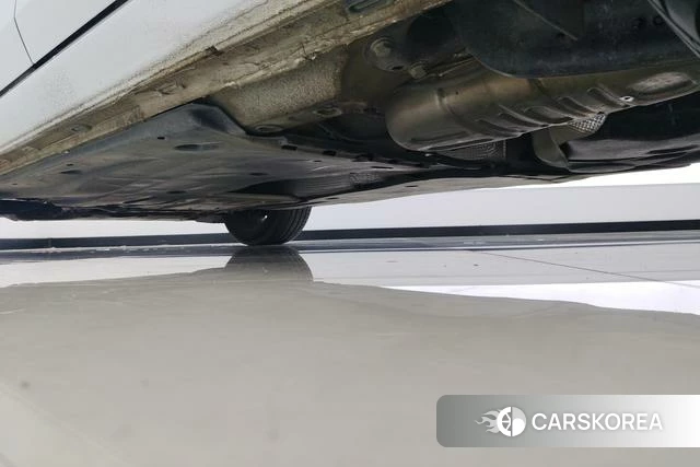 Volkswagen Golf 2024 Белый из Китая, фото 3