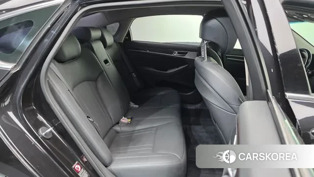 Genesis G80 2018 Черный из Кореи, фото 3