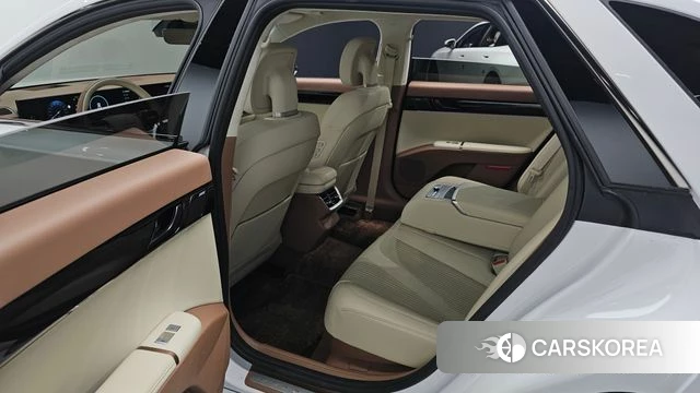 Hyundai Grandeur (GN7) 2023 Белый из Кореи, фото 3