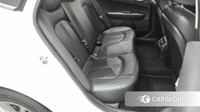 Kia The New K5 2nd generation 2019 Белый из Кореи, фото 3
