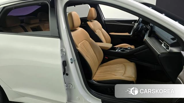 Kia K5 3rd generation 2021 Белый из Кореи, фото 3