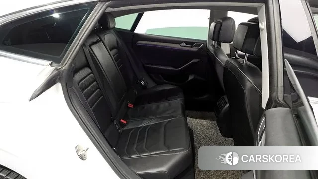 Volkswagen Arteon 2020 Белый из Кореи, фото 3