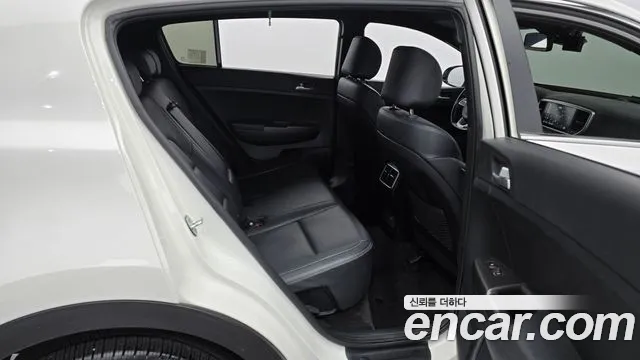 Kia Sportage The Bold 2021 Белый из Кореи, фото 3