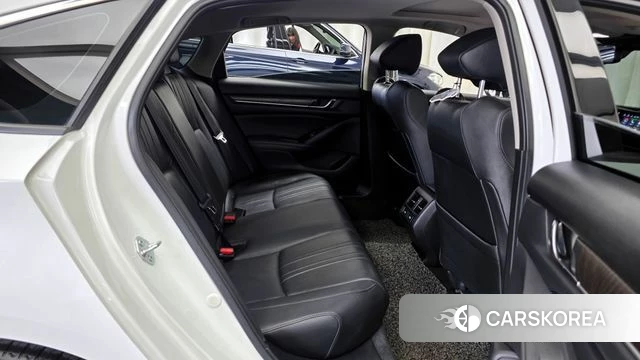 Honda Accord 10th Generation 2021 Белый из Кореи, фото 3