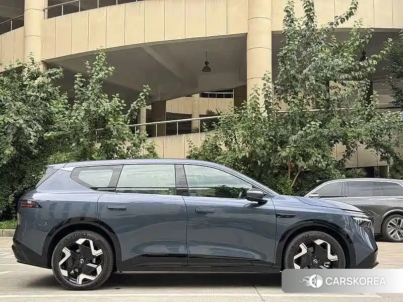 Nissan NX8 2026 Синий из Китая, фото 4