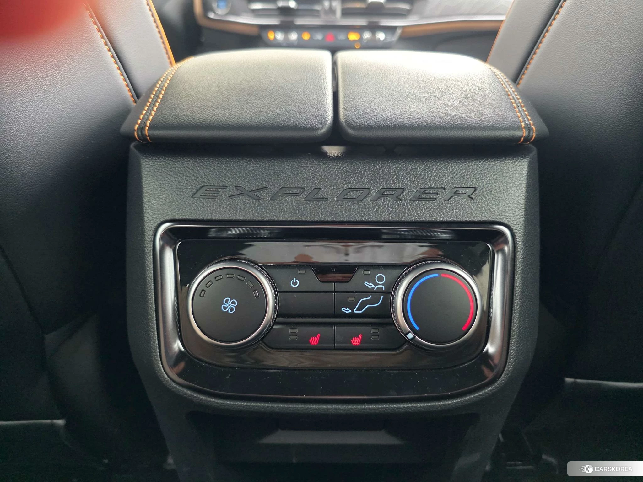 Ford Explorer 2024 Темно-серый из Китая, фото 3