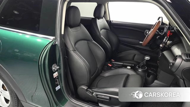 Mini Cooper 2019 Зеленый из Кореи, фото 3