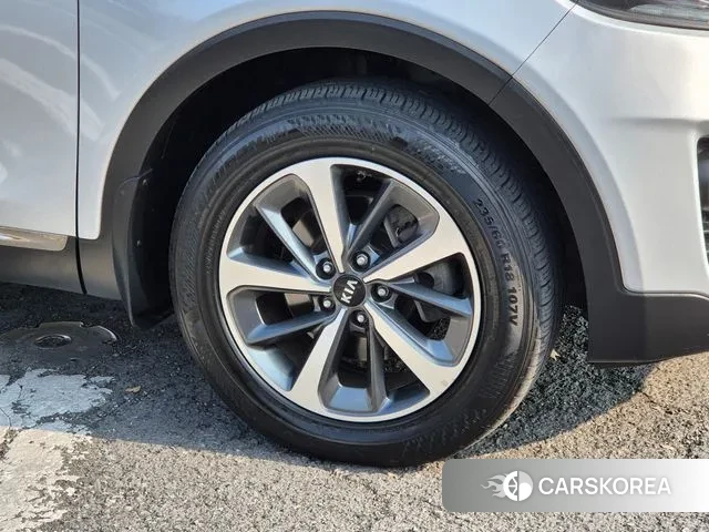 Kia The New Sorento 2018 Серебряный из Кореи, фото 3