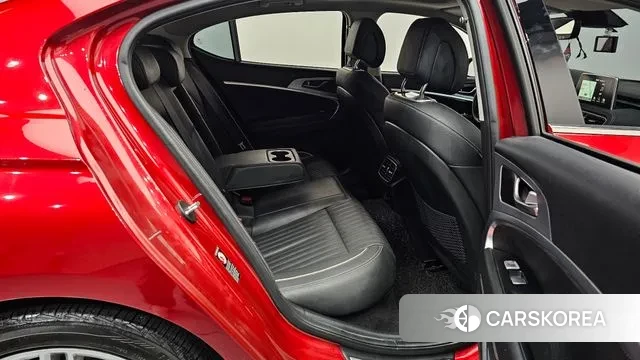 Genesis G70 2019 Красный из Кореи, фото 3