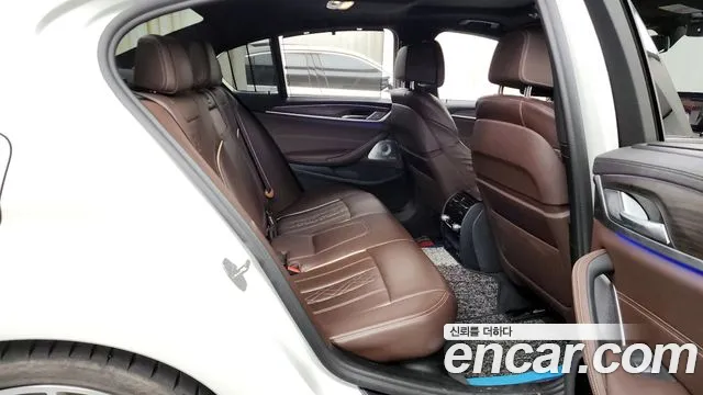 BMW 5 Series (G30) 2020 Белый из Кореи, фото 3