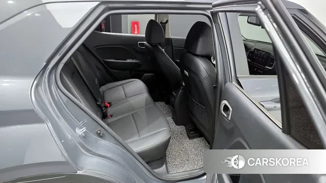 Hyundai Venue 2023 Серый из Кореи, фото 3