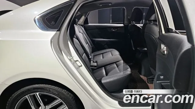 Kia Come New K3 2019 Белый из Кореи, фото 3