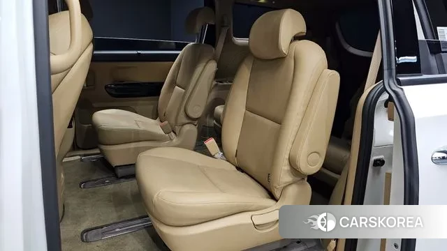 Kia The New Carnival 2018 Белый из Кореи, фото 3