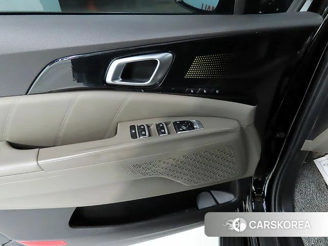 Kia The New Carnival 4th Generation 2025 Черный из Кореи, фото 3
