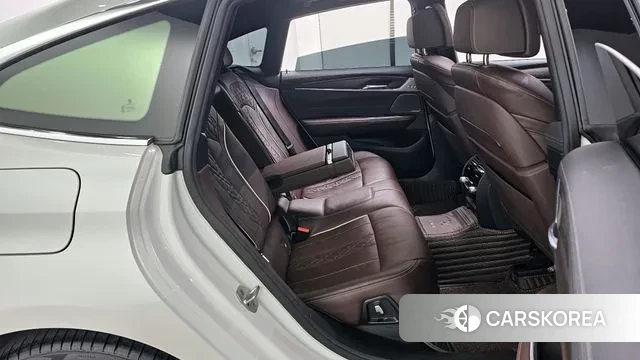 BMW 6 Series GT (G32) 2020 Белый из Кореи, фото 3