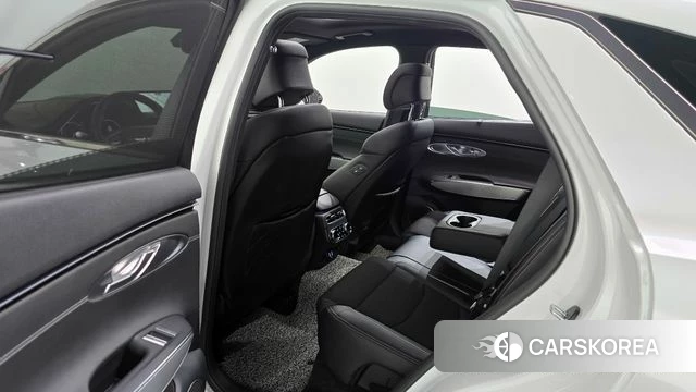 Genesis GV70 2022 Белый из Кореи, фото 3