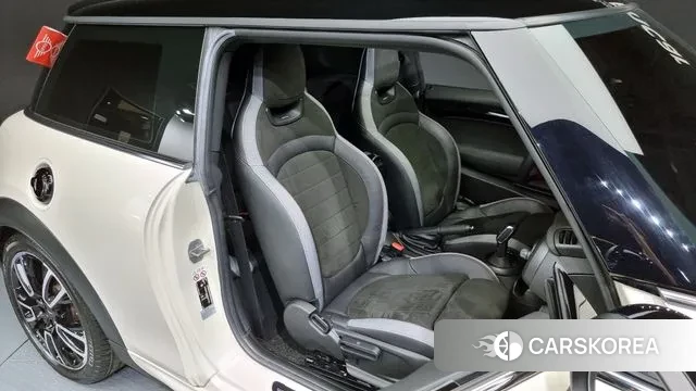 Mini Cooper S 2022 Белый из Кореи, фото 3