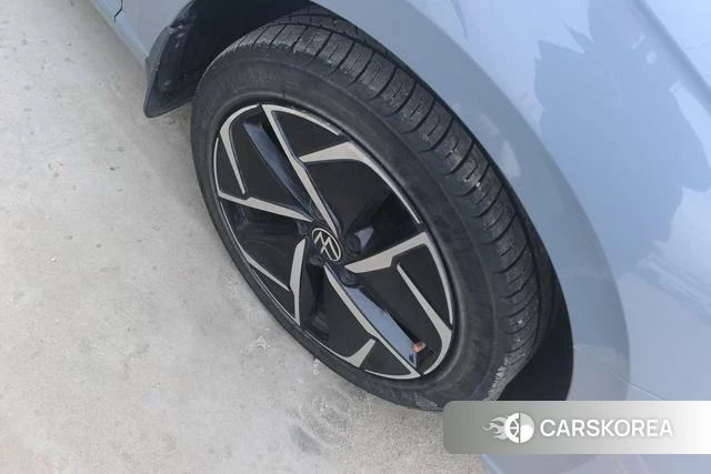 Volkswagen Lavida 2022 Темно-серый из Китая, фото 3
