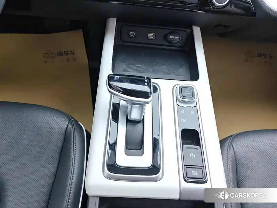 Hyundai ix35 2024 Белый из Китая, фото 3