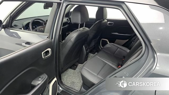 Hyundai Venue 2023 Серый из Кореи, фото 3