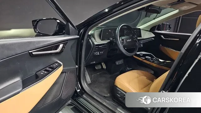 Kia EV6 2022 Черный из Кореи, фото 3