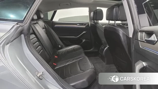 Volkswagen Arteon 2020 Серебряный из Кореи, фото 3