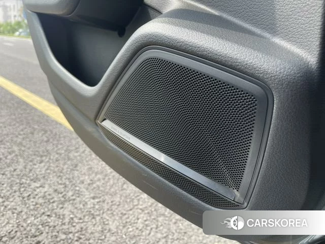 Audi A7 2021 Серебристо-серый из Китая, фото 3