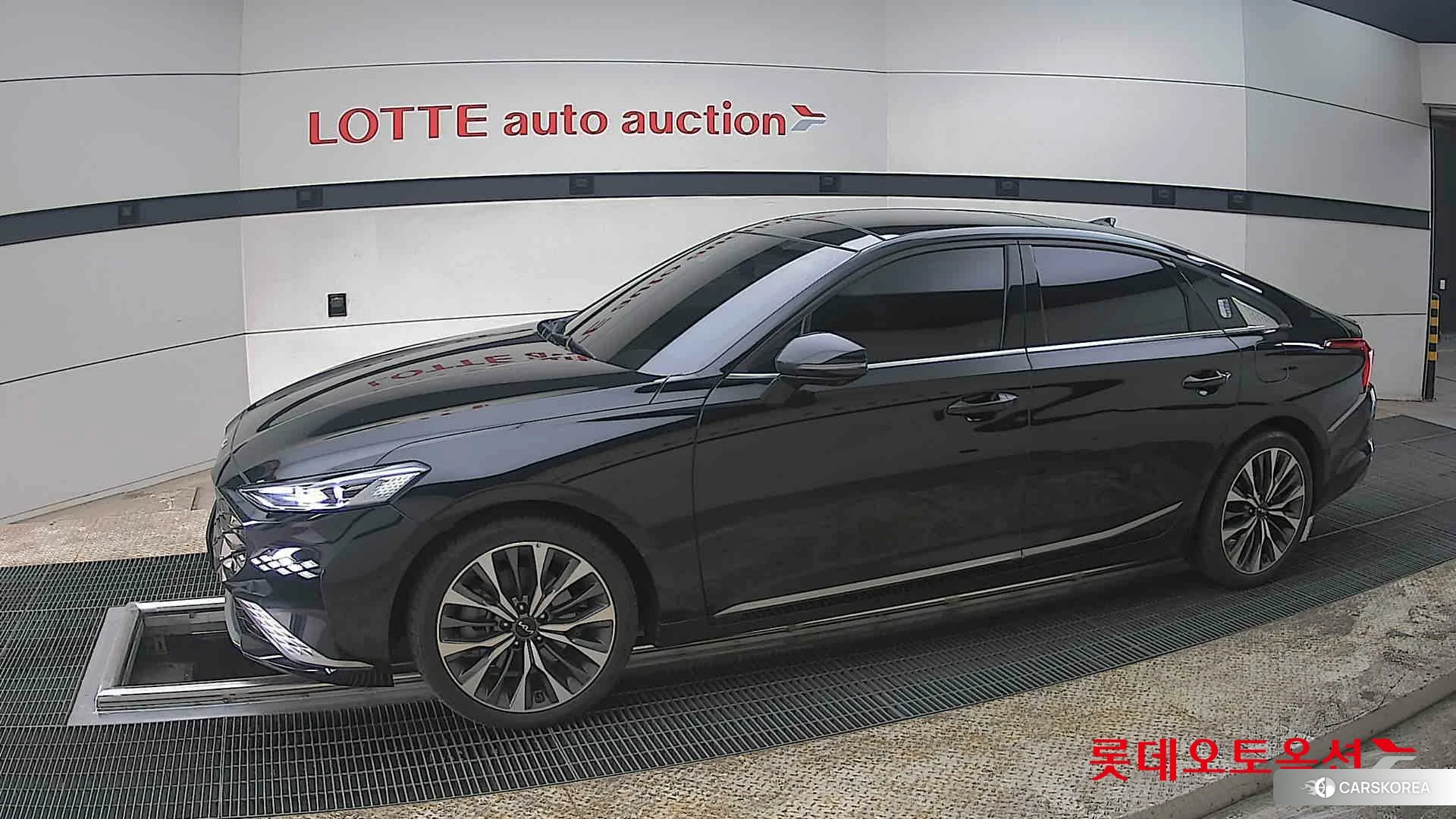 Kia K8 2022 Aurora Black Pearl из Кореи, фото 3