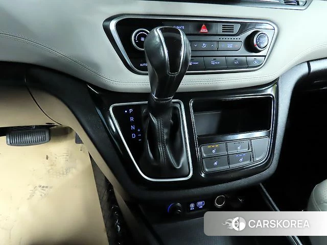 Hyundai The New Grand Starex 2019 Серый из Кореи, фото 3