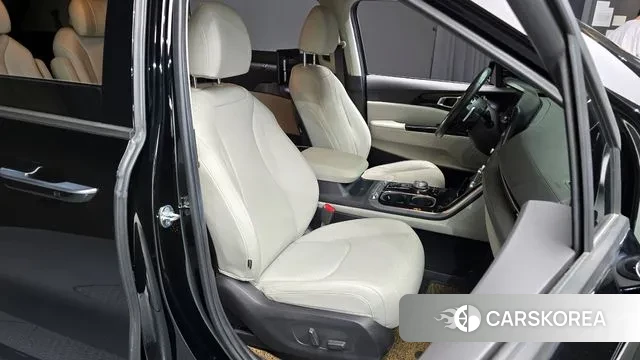 Kia Carnival 4th generation 2021 Черный из Кореи, фото 3